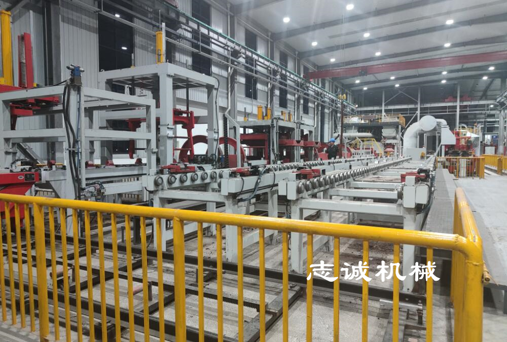 1705460291338059.jpg 鴻盛鑄造生產(chǎn)線.jpg